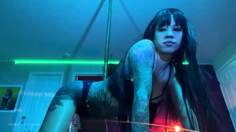amayamillarodriguez online show from 11, 1, 2025