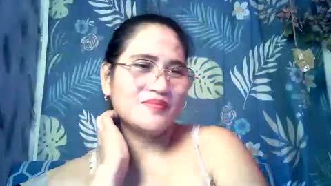 Snapshot of amazing_angel22 chatting on 24, 9, 2025 amazing angel online show from 24, 9, 2025