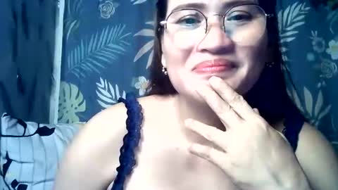 Snapshot of amazing_angel22 chatting on 29, 9, 2025 amazing angel online show from 29, 9, 2025