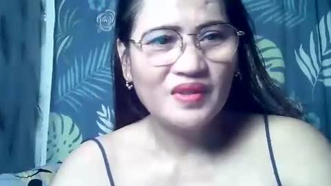 Snapshot of amazing_angel22 chatting on 7, 10, 2025 amazing angel online show from 7, 10, 2025