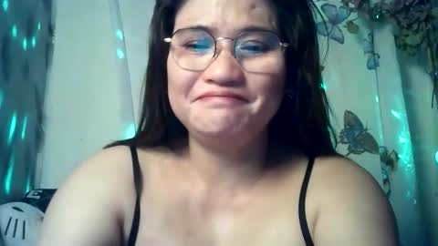 Snapshot of amazing_angel22 chatting on 31, 3, 2026 amazing angel online show from 31, 3, 2026