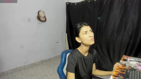 zoe  jack and patraick online show from 19, 3, 2026