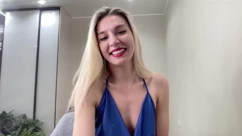 Kelly online show from 12, 12, 2024