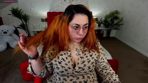 Ellie online show from 5, 2, 2025