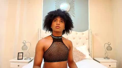 Ambar Colling online show from 6, 3, 2025