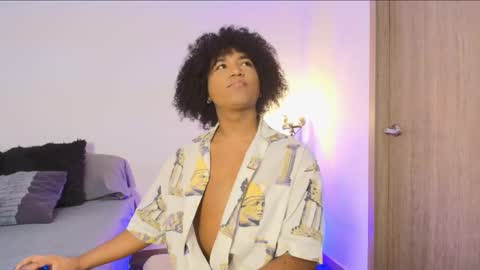 Ambar Colling online show from 12, 11, 2025