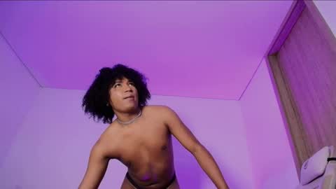 Ambar Colling online show from 22, 11, 2025