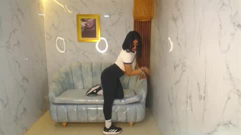 Ambar online show from 12, 11, 2025