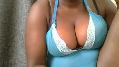 Mia online show from 19, 12, 2024