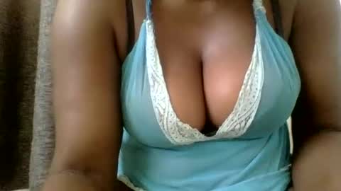 Mia online show from 9, 2, 2025