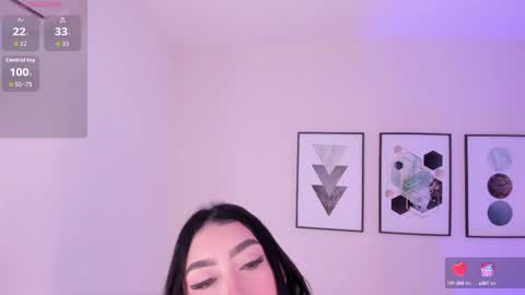 Snapshot of ambarevans_ chatting on 8, 10, 2025 ambarevans_ online show from 8, 10, 2025