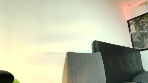 ambargil__ online show from 20, 1, 2025
