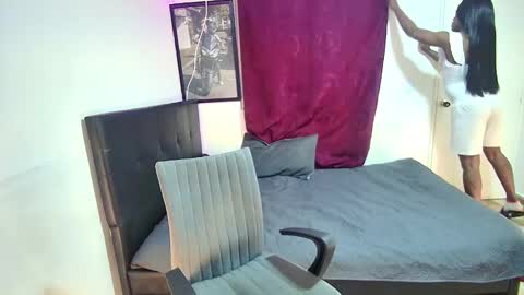 ambargil__ online show from 28, 2, 2025