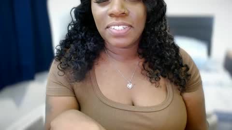 Snapshot of ambarose88 chatting on 27, 9, 2025 Amoya online show from 27, 9, 2025