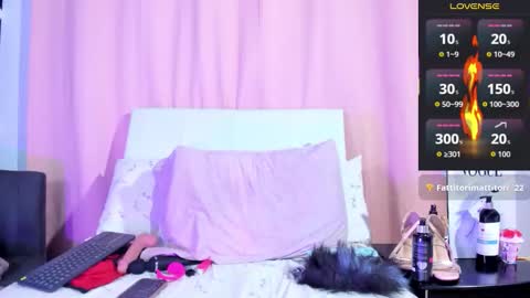 Snapshot of ambarr_stone chatting on 17, 11, 2025 Ambar online show from 17, 11, 2025