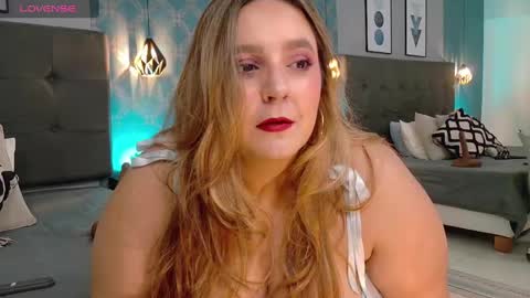 Ambar  online show from 30, 1, 2025