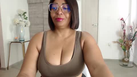Snapshot of ambarsofhia chatting on 24, 9, 2025 Amber Sofhia online show from 24, 9, 2025