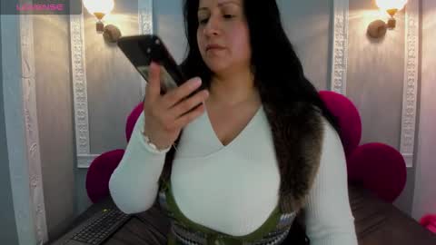   online show from 20, 12, 2025