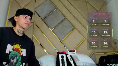 Snapshot of amber_adams_ chatting on 21, 10, 2025 Amber online show from 21, 10, 2025