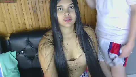 Snapshot of amber_and_ray chatting on 26, 10, 2025 Ray and Amber online show from 26, 10, 2025