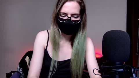 Amber non-nude model online show from 5, 12, 2024