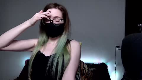 Amber non-nude model online show from 10, 12, 2024