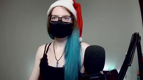 Amber non-nude model online show from 26, 12, 2024