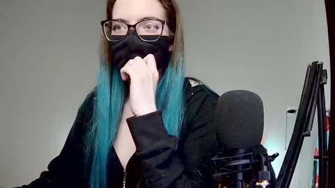 Amber non-nude model online show from 30, 12, 2024