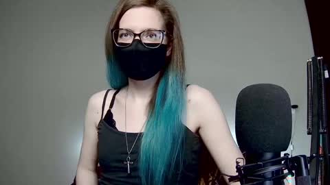 Amber non-nude model online show from 4, 1, 2025