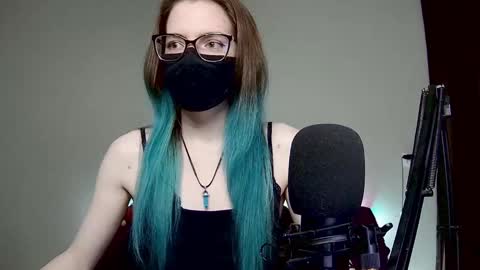 Amber non-nude model online show from 6, 1, 2025