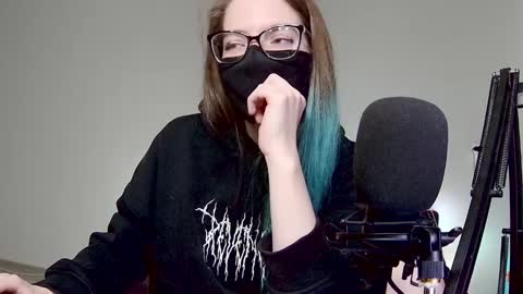 Amber non-nude model online show from 27, 1, 2025