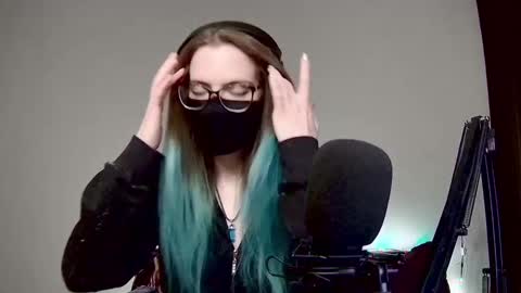 Amber non-nude model online show from 30, 1, 2025