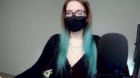 Amber non-nude model online show from 7, 2, 2025