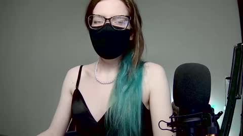 Amber non-nude model online show from 24, 2, 2025