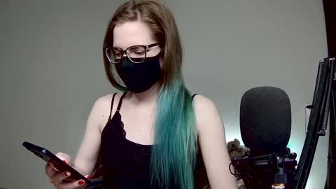 Amber non-nude model online show from 26, 2, 2025