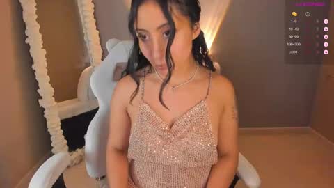 amber_curly online show from 7, 2, 2025