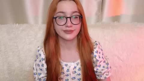 Snapshot of amber_wink chatting on 25, 9, 2025 mber online show from 25, 9, 2025