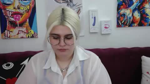Amber online show from 8, 10, 2025