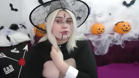 Amber online show from 23, 10, 2025