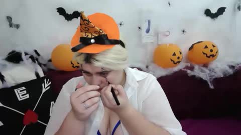 Amber online show from 30, 10, 2025