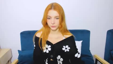 Snapshot of amberstudent chatting on 16, 11, 2025 Amber online show from 16, 11, 2025