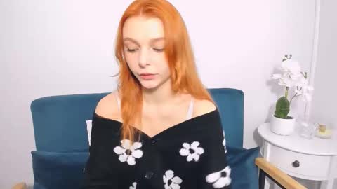 Snapshot of amberstudent chatting on 21, 11, 2025 Amber online show from 21, 11, 2025