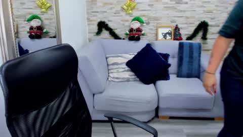 Amber online show from 4, 1, 2025