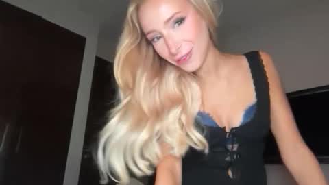 Ambre online show from 2, 3, 2026