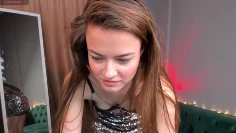 Ameli Lorans online show from 14, 2, 2025