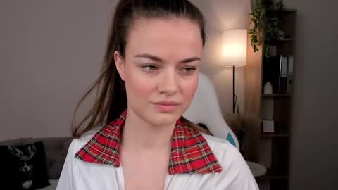 Ameli Lorans online show from 12, 3, 2025