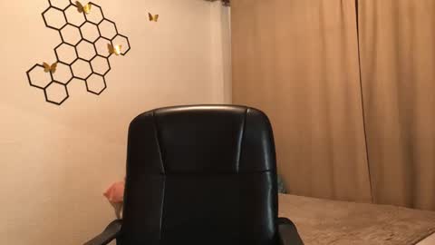 Amelia online show from 8, 10, 2025