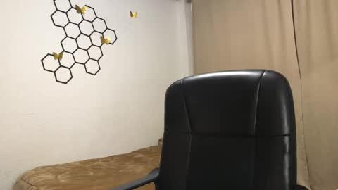 Amelia online show from 19, 11, 2025