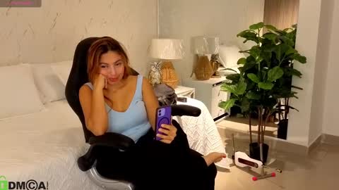 AMELIA online show from 5, 10, 2025