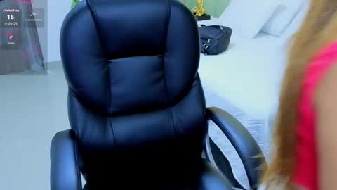 AMELIA online show from 13, 10, 2025